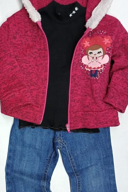 Outfit completo Campera Camiseta y Jeans