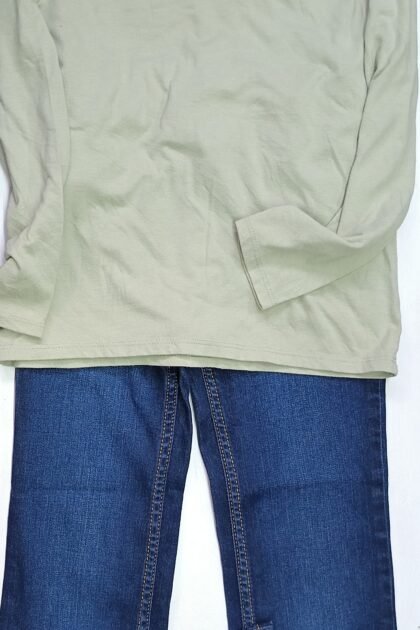 Outfit Camiseta y Jeans Niña