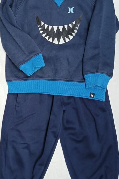 Buzo y pantalón talle 2T